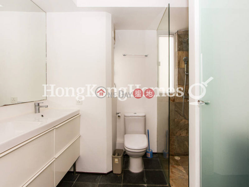 Property Search Hong Kong | OneDay | Residential | Rental Listings | 2 Bedroom Unit for Rent at Kwan Yick Building Phase 2