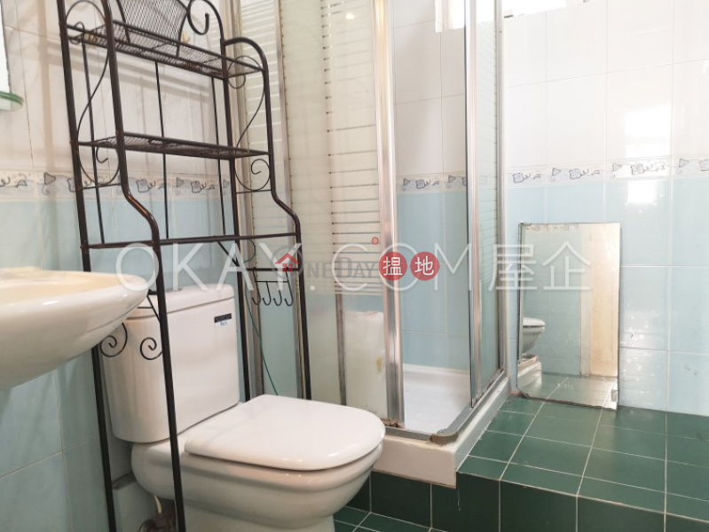 HK$ 35,000/ month Flora Garden, Eastern District | Rare 3 bedroom with balcony & parking | Rental