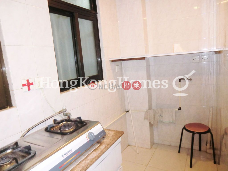 HK$ 27,000/ month | Pak Lee Building | Eastern District | 2 Bedroom Unit for Rent at Pak Lee Building