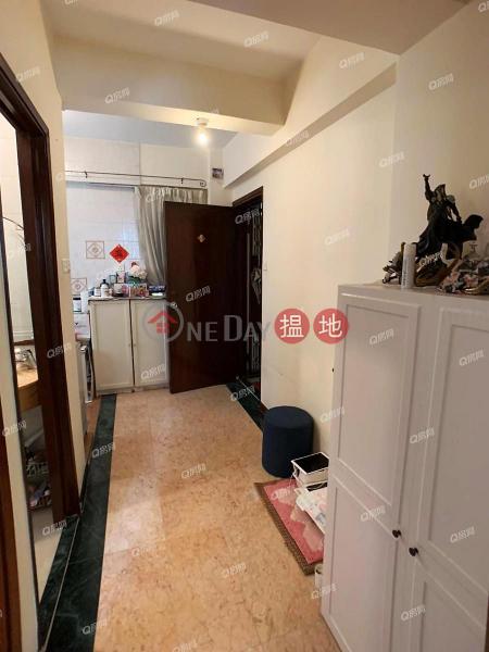 Property Search Hong Kong | OneDay | Residential, Sales Listings Tai Wah Mansion | 2 bedroom Mid Floor Flat for Sale