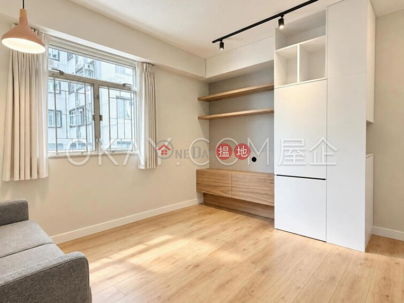 Jadestone Court | Middle | Residential | Sales Listings | HK$ 7.5M