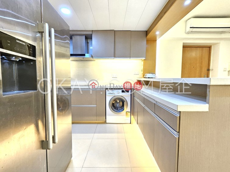 Lovely 1 bedroom with terrace & parking | Rental | 60 Victoria Road 域多利道60號 Rental Listings