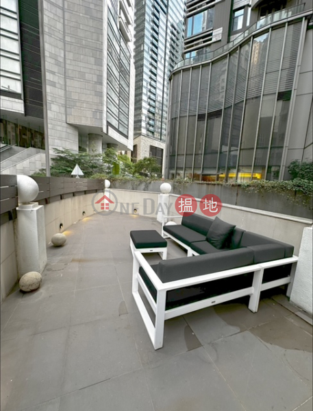 時尚一房單位，有靚天台，近自動扶手電梯，寧靜方便6衛城道 | 西區香港出售|HK$ 650萬