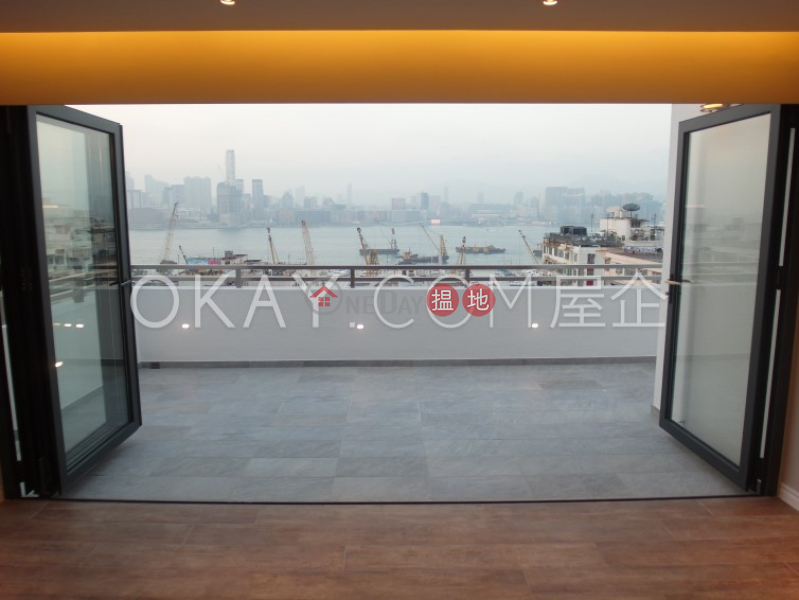 Property Search Hong Kong | OneDay | Residential | Rental Listings | Nicely kept 2 bed on high floor with harbour views | Rental