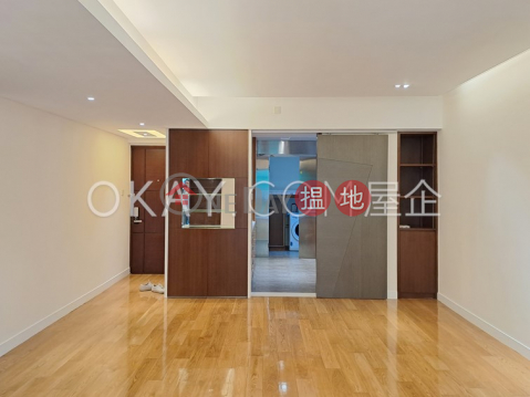 Stylish 2 bedroom with balcony & parking | Rental | San Francisco Towers 金山花園 _0