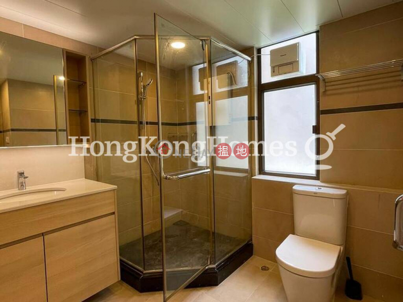 3 Bedroom Family Unit for Rent at Winfield Building Block C | Winfield Building Block C 雲暉大廈C座 Rental Listings