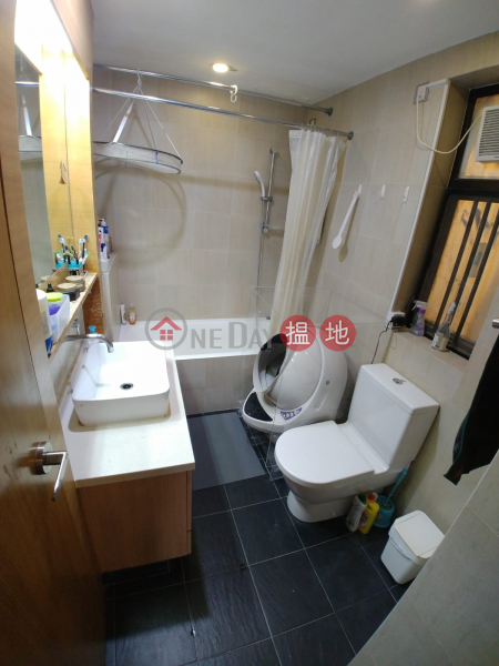 Victoria Centre Block 2 | Middle B Unit Residential Rental Listings HK$ 41,000/ month