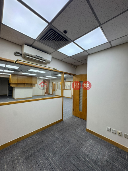 HK$ 43,600/ 月京貿中心-觀塘區|安居工商 何生 全包 靚寫裝 多房 獨立廁