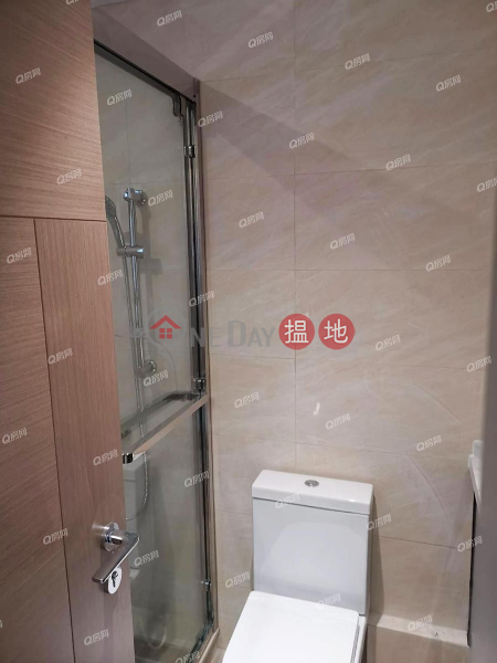 Roc Ye Court | 3 bedroom Mid Floor Flat for Rent, 11 Robinson Road | Western District, Hong Kong Rental, HK$ 30,000/ month