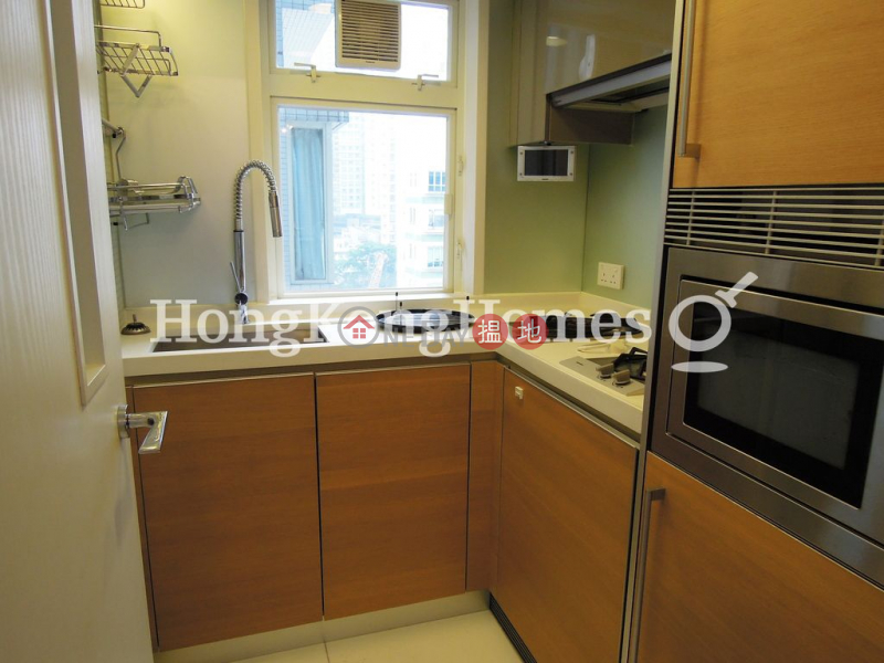 HK$ 35,000/ month | Centrestage | Central District 3 Bedroom Family Unit for Rent at Centrestage