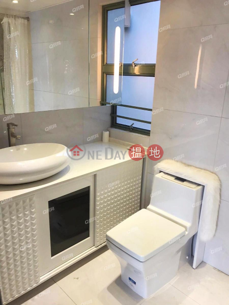 Tower 2 Island Resort | 2 bedroom Mid Floor Flat for Rent, 28 Siu Sai Wan Road | Chai Wan District Hong Kong Rental HK$ 28,000/ month