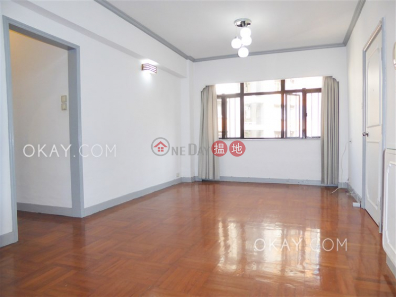 Gorgeous 3 bedroom with parking | For Sale | Honiton Building 漢寧大廈 Sales Listings