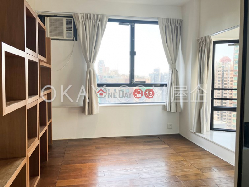 Property Search Hong Kong | OneDay | Residential Sales Listings | Lovely 2 bedroom in Mid-levels West | For Sale
