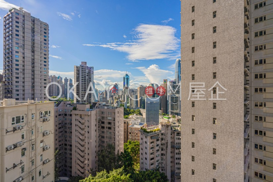 HK$ 20.7M, Best View Court Central District, Stylish 2 bedroom with balcony | For Sale