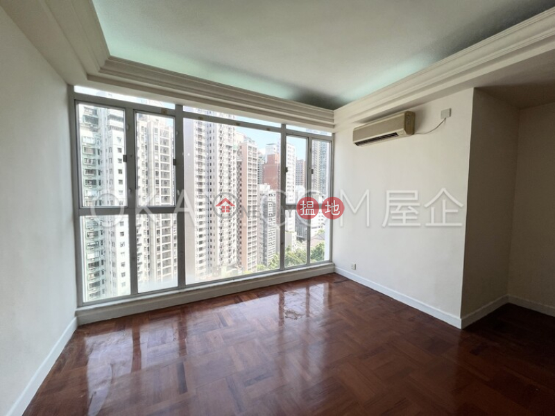 Property Search Hong Kong | OneDay | Residential, Sales Listings | Elegant 3 bedroom on high floor with rooftop | For Sale