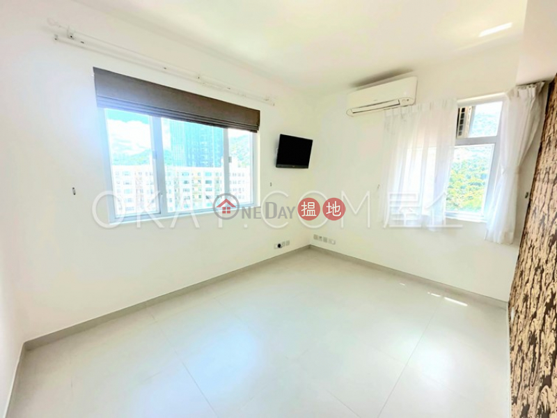 Lovely 2 bedroom with sea views & parking | For Sale | Tai Hang Terrace 大坑台 Sales Listings