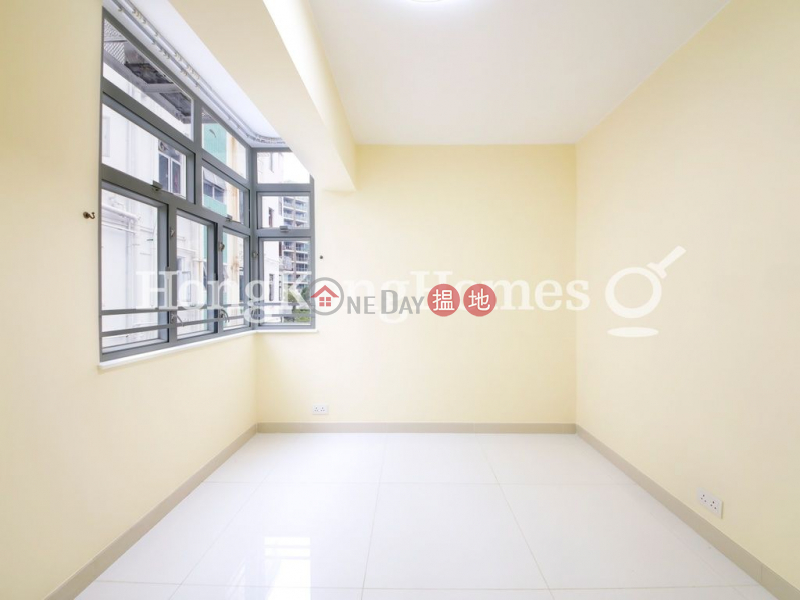 3 Bedroom Family Unit for Rent at Emerald Gardens | 14-36 Kotewall Road | Western District Hong Kong Rental, HK$ 42,000/ month
