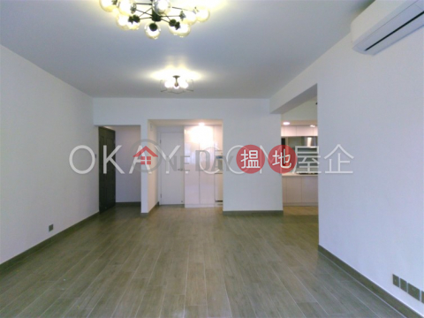 Efficient 3 bedroom with balcony | Rental | Wah Hing Industrial Mansions 華興工業大廈 _0