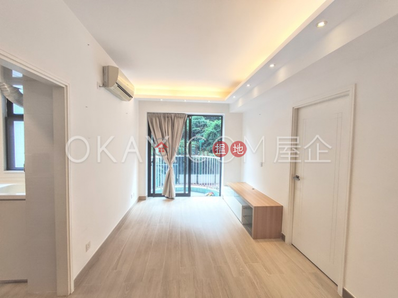 HK$ 29,000/ month | Scenecliff Western District Charming 2 bedroom with balcony | Rental