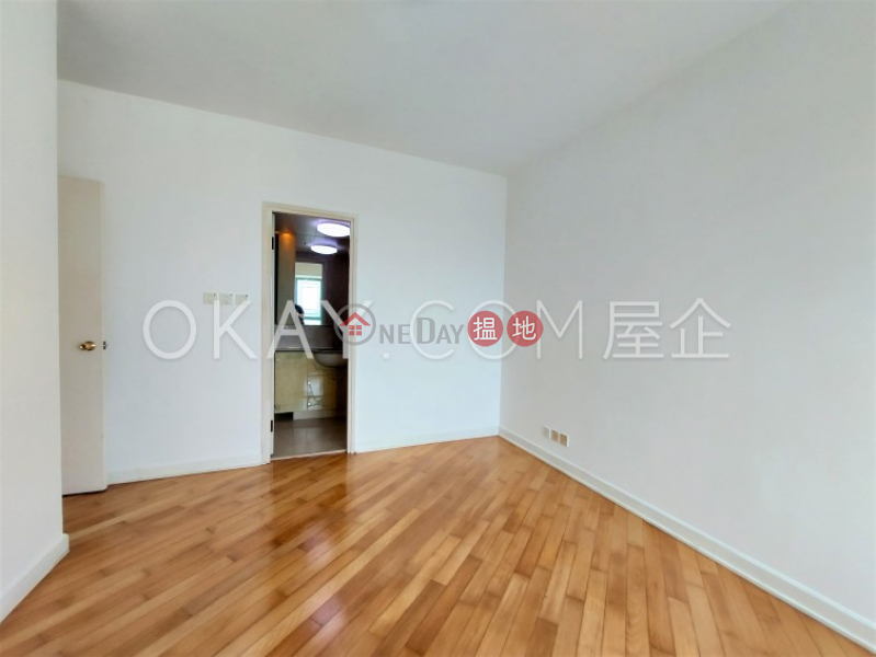 HK$ 28,500/ month | Discovery Bay, Phase 12 Siena Two, Peaceful Mansion (Block H5) | Lantau Island | Tasteful 2 bedroom on high floor | Rental