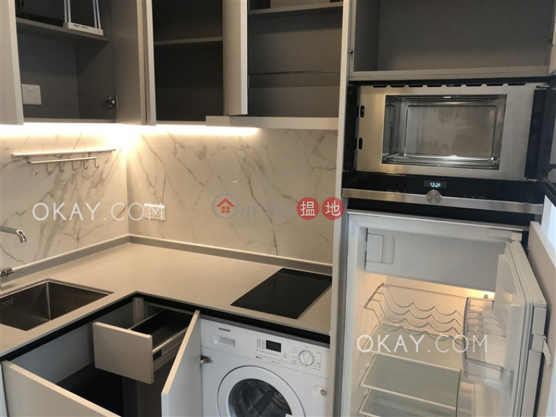 Resiglow Pokfulam | Middle, Residential | Rental Listings HK$ 27,000/ month