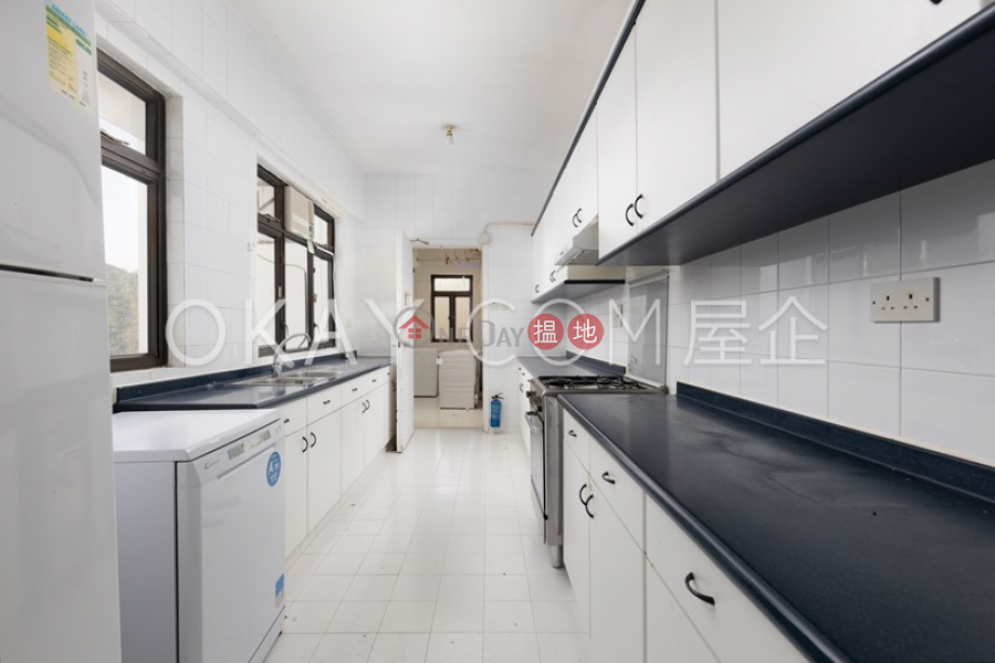 HK$ 190,000/ month | Repulse Bay Apartments Southern District, Beautiful 4 bed on high floor with balcony & parking | Rental