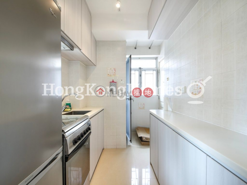 3 Bedroom Family Unit for Rent at Friendship Court, 12-22 Blue Pool Road | Wan Chai District Hong Kong Rental | HK$ 35,000/ month