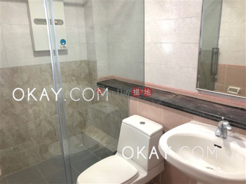 HK$ 45,000/ month Prosperous Height, Western District | Rare 3 bedroom with parking | Rental