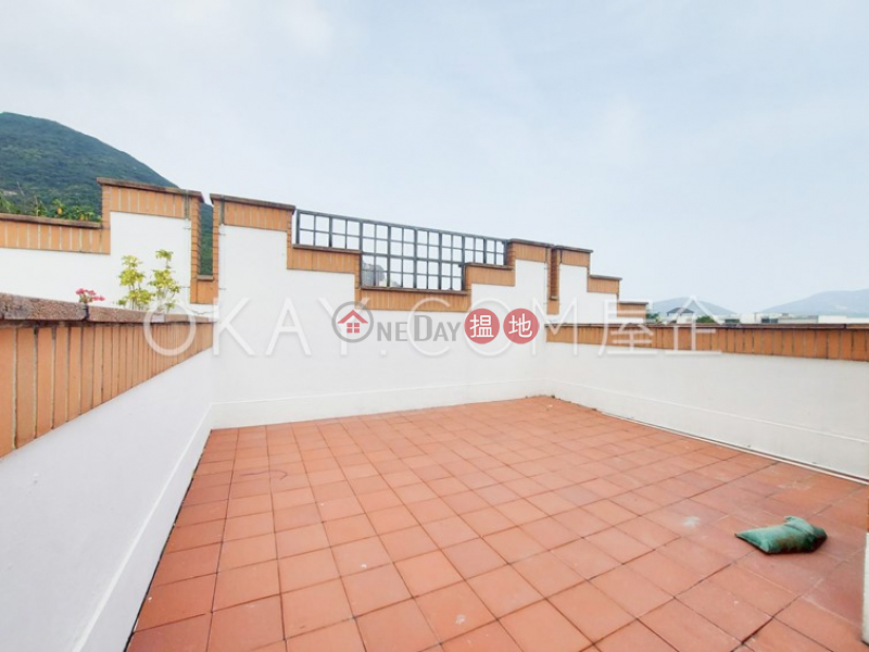 Beautiful house with rooftop & parking | Rental | Banyan Villas 榕蔭園 Rental Listings