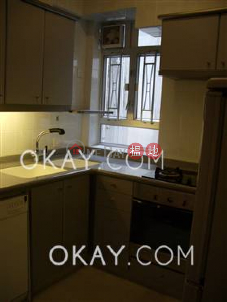 HK$ 46,000/ month, Shan Kwong Court, Wan Chai District | Lovely 3 bedroom on high floor with rooftop & parking | Rental