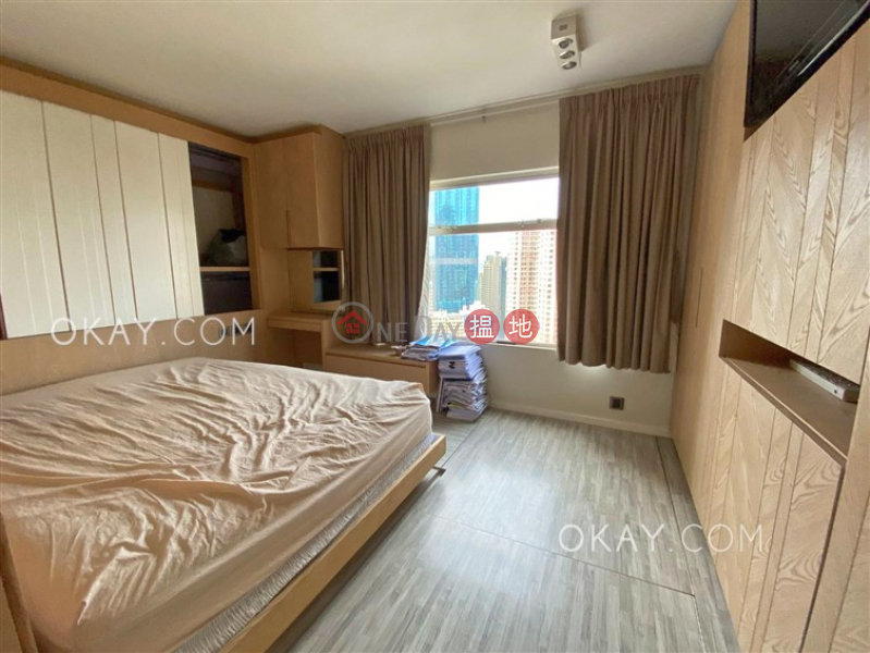 HK$ 33,000/ month, Block C Viking Villas Eastern District, Tasteful 2 bedroom with parking | Rental