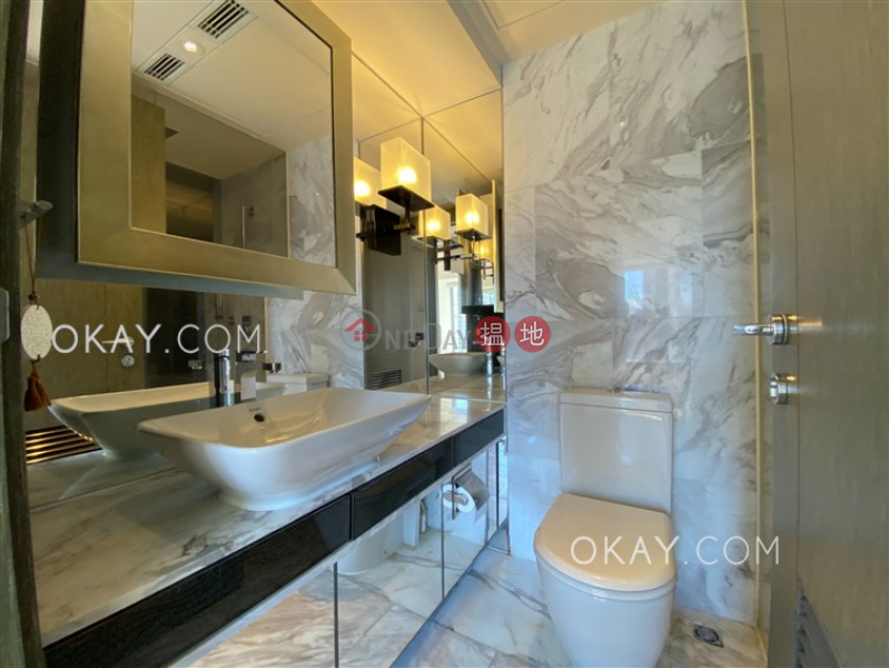 Rare 2 bedroom on high floor with balcony | For Sale | Centre Point 尚賢居 Sales Listings