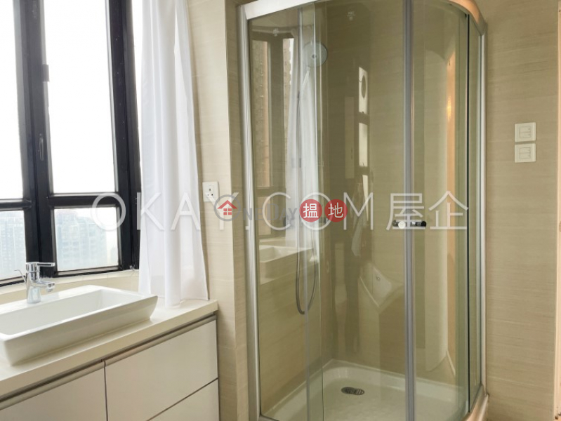 HK$ 31,000/ month | Panorama Gardens, Western District | Luxurious 2 bedroom on high floor | Rental