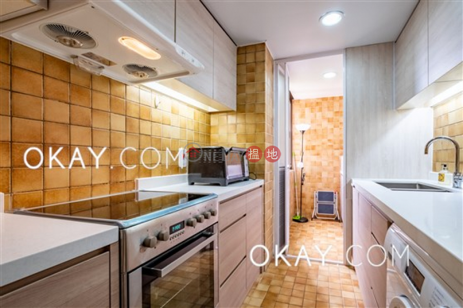 HK$ 45,000/ month Parkview Club & Suites Hong Kong Parkview, Southern District | Lovely 2 bedroom in Repulse Bay | Rental