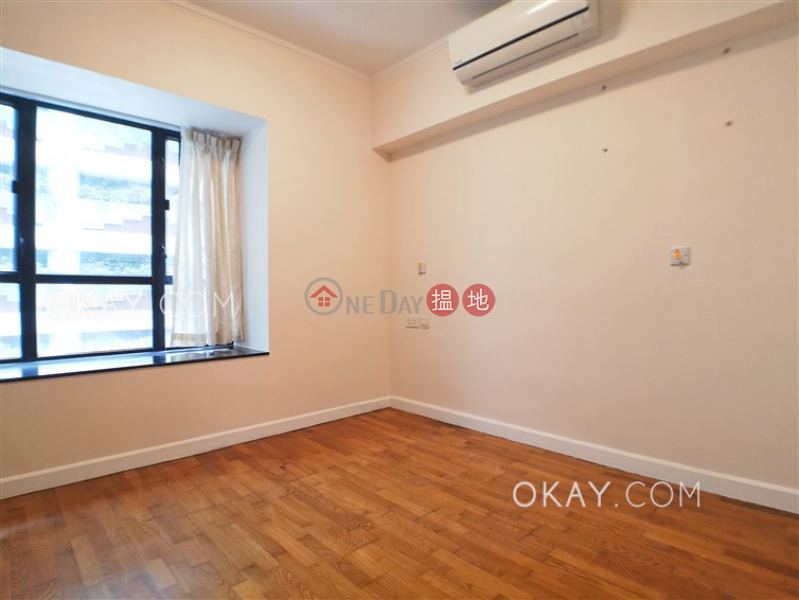 HK$ 26,000/ month Valiant Park Western District Unique 2 bedroom in Mid-levels West | Rental