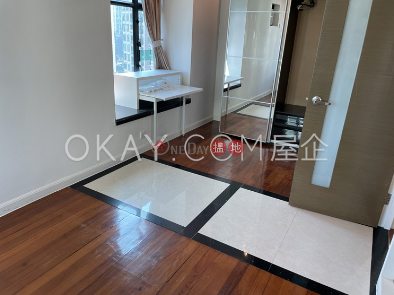 Property Search Hong Kong | OneDay | Residential | Rental Listings | Intimate 1 bed on high floor with harbour views | Rental