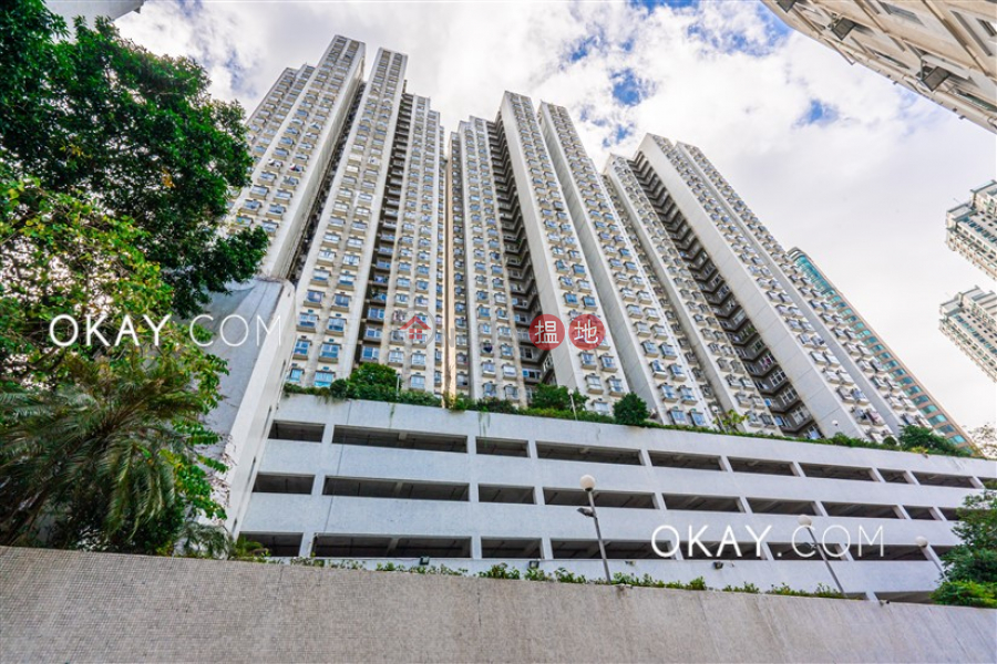 Property Search Hong Kong | OneDay | Residential Sales Listings, Tasteful 2 bedroom in Pokfulam | For Sale