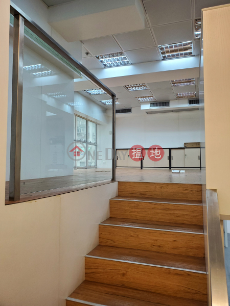 HK$ 4.8M, Kwong Kin Trade Centre | Tuen Mun High floor with a self-built loft. Unique unit, viewing by appointment.