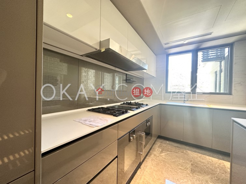 Unique 4 bedroom on high floor with sea views & balcony | Rental 11 Heung Yip Road | Southern District, Hong Kong | Rental | HK$ 81,000/ month