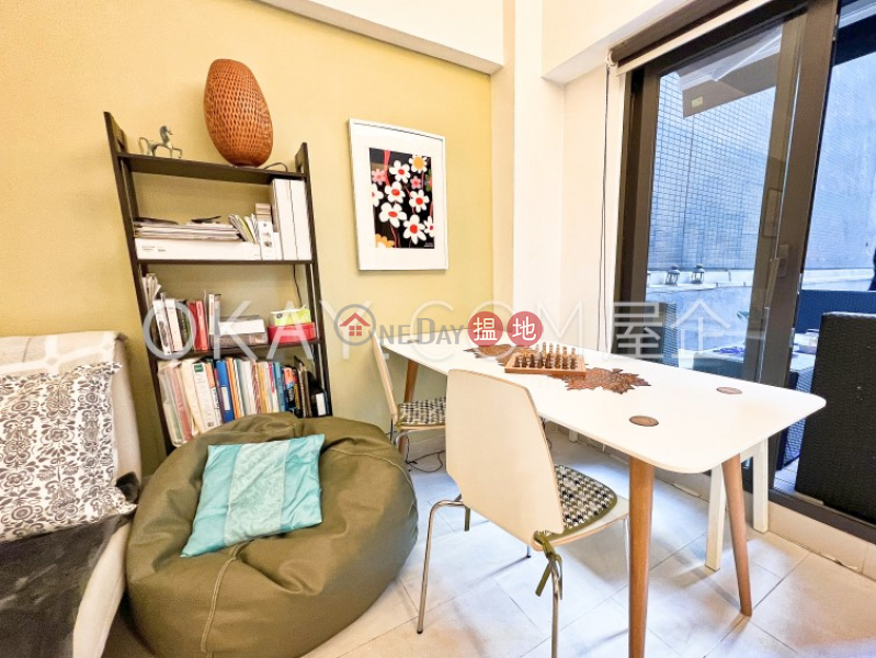 HK$ 25,000/ month, Wah Ying Building, Wan Chai District, Charming 1 bedroom with terrace | Rental