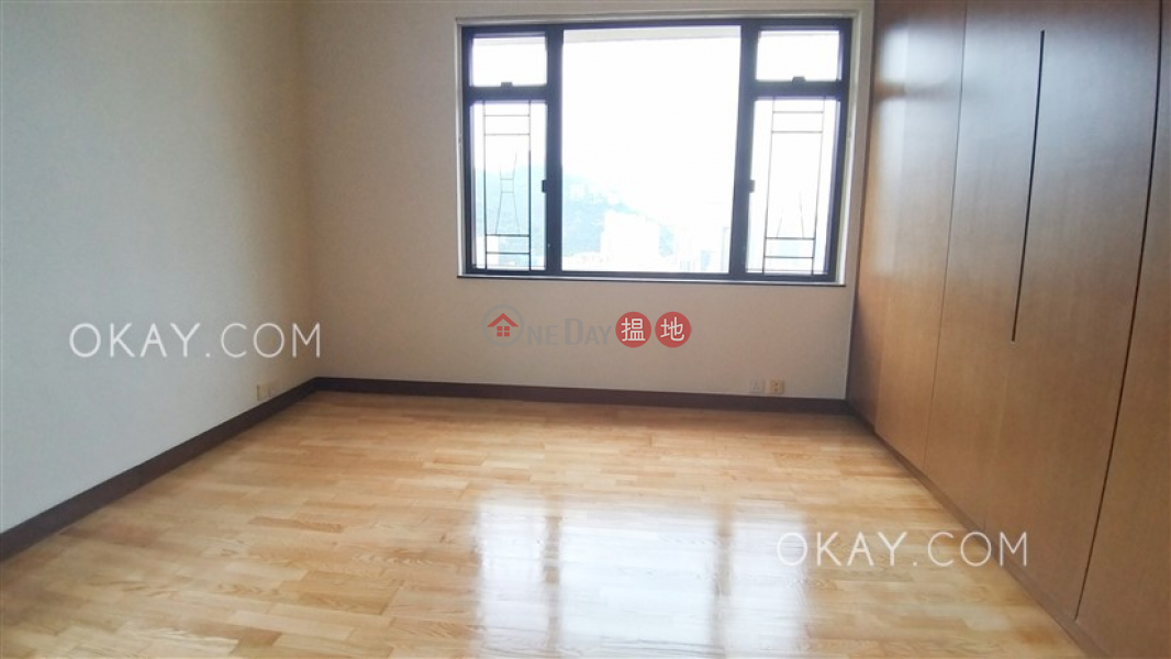 HK$ 65,000/ month | Villa Rocha, Wan Chai District, Efficient 3 bed on high floor with racecourse views | Rental
