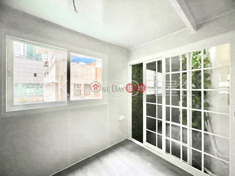 HK$ 10M | Lai Sing Building, Wan Chai District | Popular 1 bedroom with terrace | For Sale
