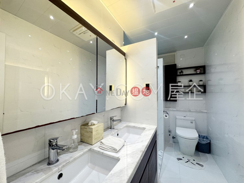 Parkway Court Low | Residential | Sales Listings, HK$ 25M