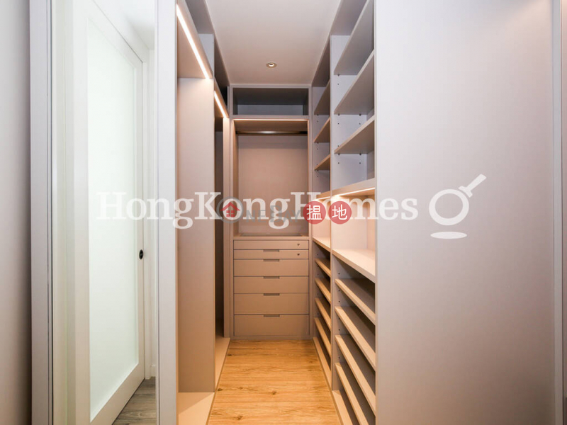 HK$ 52M, 55 Conduit Road, Western District | 3 Bedroom Family Unit at 55 Conduit Road | For Sale