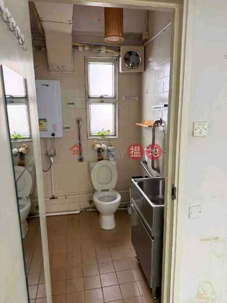 HK$ 14,200/ 月|榮華商業大廈-灣仔區Tel 98755238