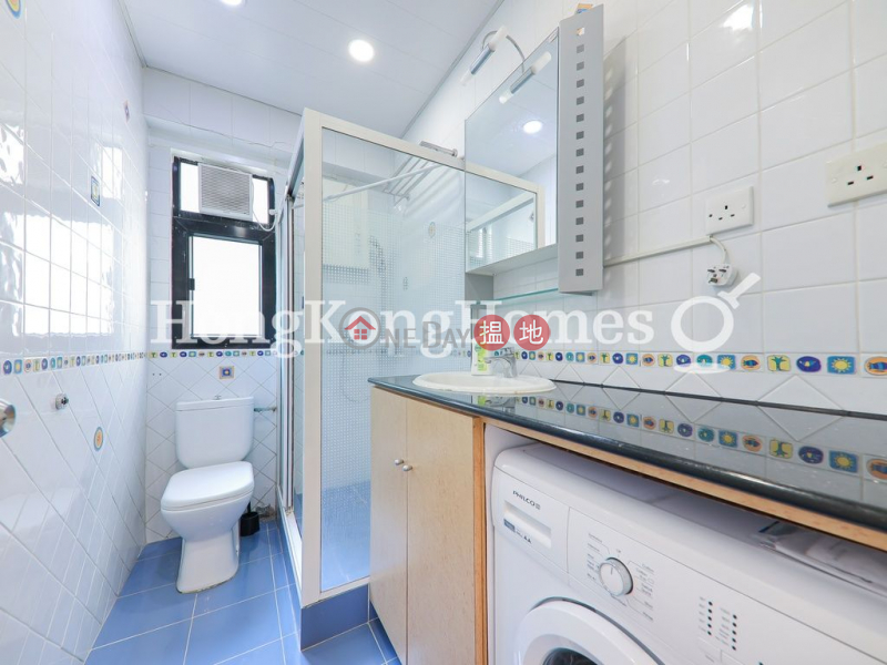 HK$ 32,000/ month | Greenland Gardens Western District, 3 Bedroom Family Unit for Rent at Greenland Gardens