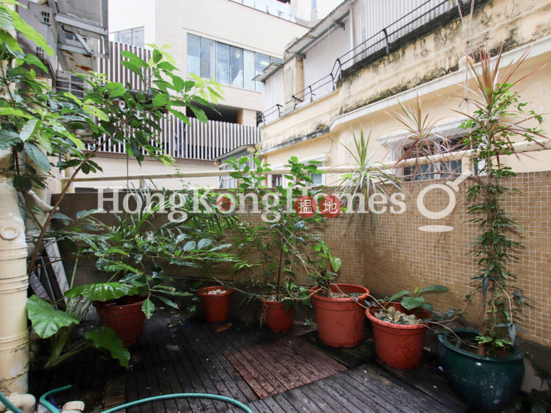 3 Bedroom Family Unit for Rent at Roc Ye Court, 11 Robinson Road | Western District | Hong Kong | Rental, HK$ 62,000/ month