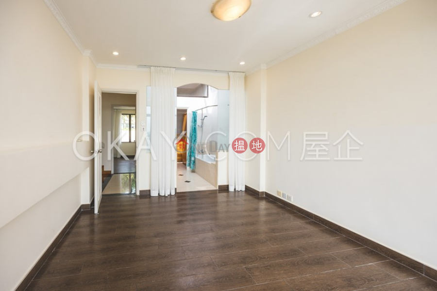 HK$ 42.8M | Sea View Villa Sai Kung | Lovely house with parking | For Sale
