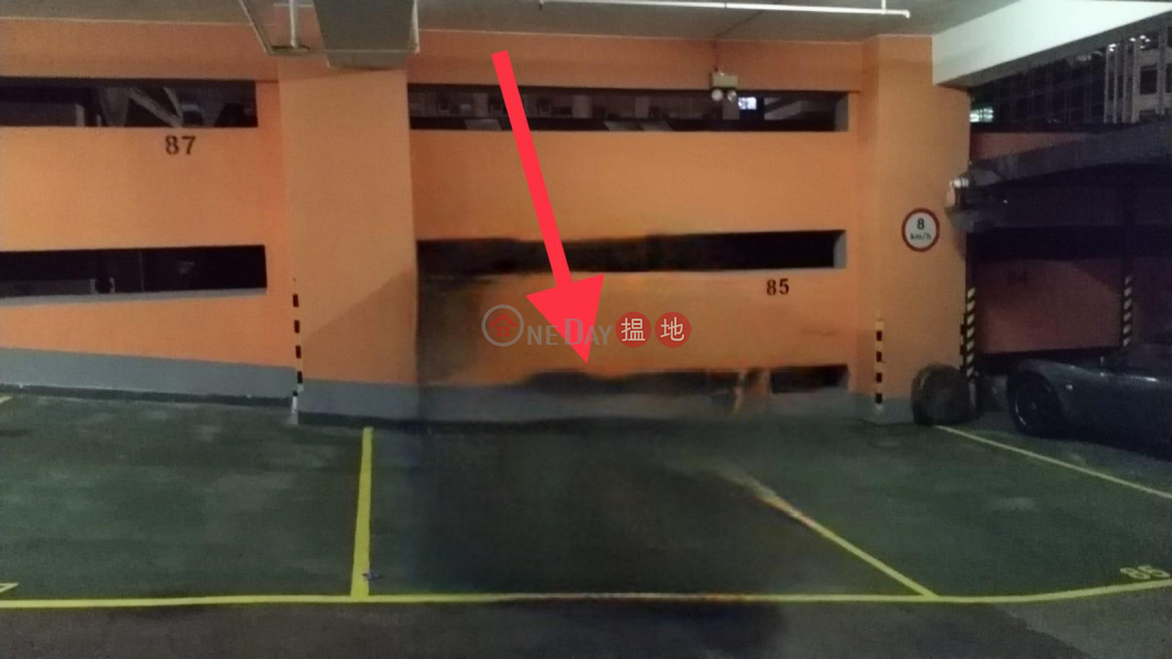香港搵樓|租樓|二手盤|買樓| 搵地 | 車位出售樓盤上環罕有有蓋車位