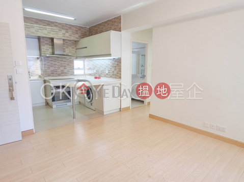 Luxurious 2 bedroom in Central | For Sale | Arbuthnot House 亞畢諾大廈 _0